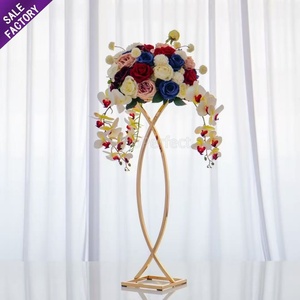 Vases à fleurs en fer doré et cristal, style moderne et luxueux, <span class=keywords><strong>pour</strong></span> la décoration de table de fête, centre de table floral <span class=keywords><strong>pour</strong></span> mariage et événements. - Product Image 6