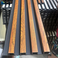 Wpc Tube Plafond Panneaux Muraux Décoratifs Faux Bois Poutres Panneau Composite Pour Décoration Plafond