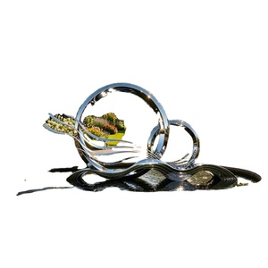 Sculpture abstraite moderne en acier inoxydable à double anneau, finition miroir, ruban, fontaine d'eau, pour jardin extérieur, forgée à la main - Product Image 1