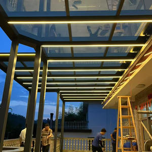 غرفة شمسية زجاجية من الألومنيوم قابلة للتخصيص بتصميم مثلث وسماء مرصعة بالنجوم للفيلات والفنادق، مناسبة للغرف والحدائق والشرفات والتراسات، بتصميم جسر مكسور - Product Image 2