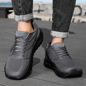 Chaussures de course de luxe pour hommes résistantes à l'usure, style marche, vente en gros d'usine - Product Image 1