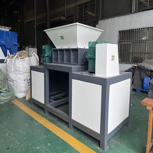 50~2500 Kg/H Shredder Machine for <strong>Shredding</strong> Various Plastic and <strong>Rubber</strong> Products - Product Image 2