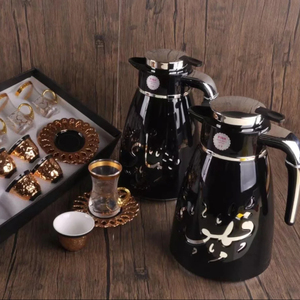 Juego <span class=keywords><strong>de</strong></span> <span class=keywords><strong>Tazas</strong></span> <span class=keywords><strong>de</strong></span> Porcelana para Café con Revestimiento <span class=keywords><strong>de</strong></span> Vidrio Árabe Blanco y Negro, Tetera <span class=keywords><strong>de</strong></span> 1 Litro, Jarra Dallah, Termos para Café Árabe - Product Image 4