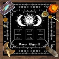 Nappe de Tarot en Tissu Mystique Fait à la Main Triple Lune Design Zodiaque Décor d'Autel Spirituel pour Rituels de Divination Constellation