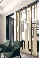 Séparateurs de pièces de style moderne Séparateur d'écran en métal à motif de fleurs Séparateur d'écran de balcon pour hall d'hôtel