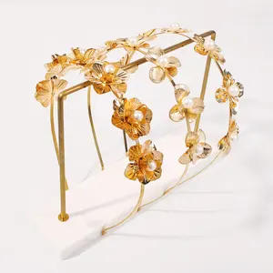 女性のための花の装飾が施されたシンプルなデザインのゴールドカラー環境に優しい合金ヘッドバンド