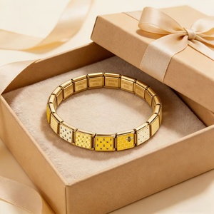 Venta al por mayor: Últimos abalorios de acero inoxidable italianos de 9 mm con diseño de abeja personalizado para pulseras, ideales para fiestas, creación de joyas DIY y regalos. - Product Image 4