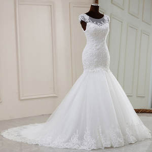 ชุดแต่งงานลูกไม้ไหล่เดียวสำหรับเจ้าสาวสไตล์นางเงือกพร้อมหางยาวขนาดใหญ่พิเศษ - Product Image 3