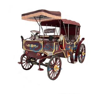 Charrette de luxe de couleur marron avec finitions dorées et auvent pour le tourisme - Product Image 1
