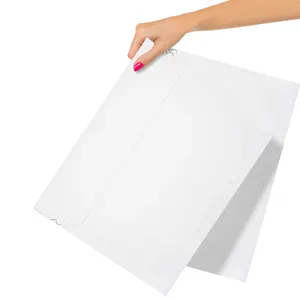 白色快递信封装运袋刚性纸板平板纸板摄影大尺寸剥离密封邮件袋