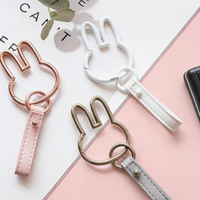 Porte-clés intelligent en forme de lapin mignon, pendentif de clé de voiture avec boucle à ressort tête de lapin de dessin animé, accessoires de voiture