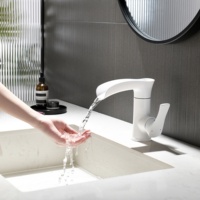 Luxe monotrou salle de bain bassin d'eau robinet mitigeur moderne mitigeur cascade salle de bain robinet eau chaude froide bassin robinets