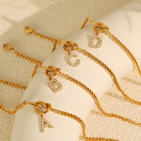 Bracelet pour femme en acier inoxydable plaqué or 18 carats, 26 lettres, design élégant avec incrustations de CZ, style européen et américain, bijou haut de gamme, cadeau