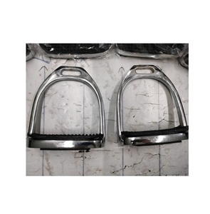 Estribos de aluminio de base ancha y cómodos para silla de montar, diseñados para reducir la fatiga de los pies y mejorar el soporte de la postura al montar. - Product Image 2