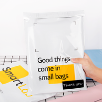 Enveloppe en poly avec logo personnalisé imprimé 100% enveloppe en poly biodégradable et compostable emballage de vêtements sac postal d'expédition pour vêtements