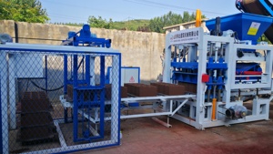 <strong>QT4</strong>-15 Brick Maker Automatic Concrete Solid Hollow Brick <strong>Making</strong> <strong>Machine</strong> for Sale - Product Image 6