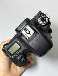 Appareil photo reflex numérique Canon EOS 760D d'occasion prêt à être expédié, boîtier seul, capteur APS-C 24,2 MP, vidéo 1080p, excellent prix pour les débutants - Product Image 3