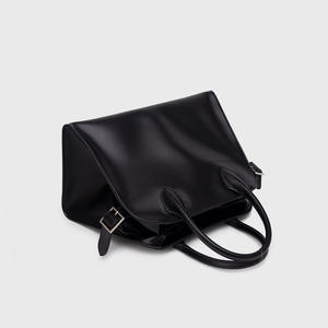 Nouveau sac fourre-tout décontracté de luxe en cuir de vachette véritable pour femme, grande capacité, noir, sac à bandoulière haut de gamme, accessible - Product Image 4