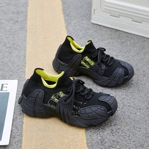 Zapatos de <span class=keywords><strong>tenis</strong></span> <span class=keywords><strong>blancos</strong></span> para <span class=keywords><strong>mujer</strong></span>, zapatos de <span class=keywords><strong>mujer</strong></span>, nuevo diseño 2025, bolsa de cabeza, manga informal, un Pedal, zapatos deportivos de diseñador transpirables ligeros - Product Image 2