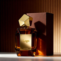 Flacon de parfum vide en verre transparent de luxe de 100 ml avec pompe pulvérisatrice, design unique, couleur personnalisée, couvercle doré et emballage en boîte