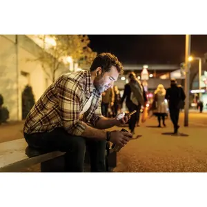 Auriculares inalámbricos MOTOROLA con cancelación de ruido activa (ANC), dispositivos personalizados - Product Image 2