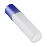 Flacon de pulvérisation en plastique HDPE personnalisable de 100ml avec grand couvercle et bouchon de couronne pour les soins personnels.