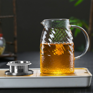 Pichet en verre à haute teneur en borosilicate 40 ans en usine Pichet à eau froide <span class=keywords><strong>Carafe</strong></span> en verre style grain ondulé Capacité de 1100ml - Product Image 3