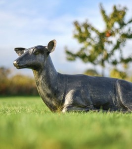Estatua de Reno de bronce, suministros de jardín, escultura de Navidad de Reno de bronce hecha a mano, decoración de granja al aire libre, ciervo antiguo sentado - Product Image 4