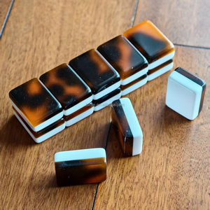 Juego de Mahjong Americano de Lujo, 160 Piezas de Acrílico Grabado - Product Image 2