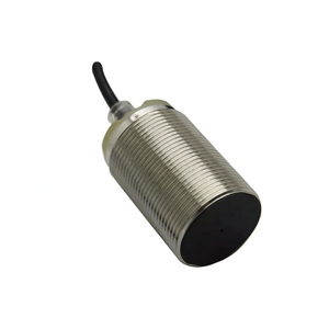 Contrôleur PLC E2B-M30LN30-M1-B1 Gold Seller, pilote de serveur, neuf et original, disponible immédiatement - Product Image 1