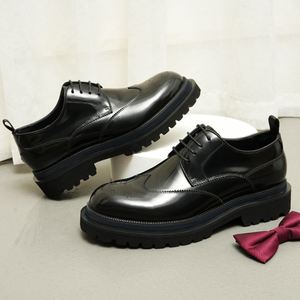 Botas de Hombre con Punta en Pico y Plataforma, Estilo Británico, de Cuero Genuino, Casuales de Negocios, Botines Modernos para Motocicleta - Product Image 1