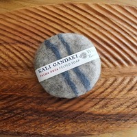 Cadeau de soin corporel écologique, éponge en feutre de laine naturelle faite à la main, boule de savon