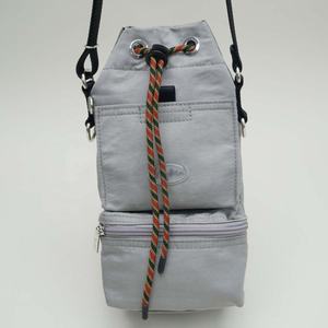 Prix surprise Nylon léger et tendance Deux poches avant Petit sac croisé Voyage Sacs de messager unisexe - Product Image 6