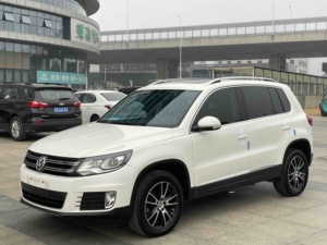 <span class=keywords><strong>Volkswagen</strong></span> <span class=keywords><strong>Tiguan</strong></span> 2016 300TSI Usado Barato, Versión Automática con Tracción en Dos Ruedas, Inventario de Concesionario, SUV de <span class=keywords><strong>Segunda</strong></span> <span class=keywords><strong>Mano</strong></span>, Autos Usados - Product Image 1