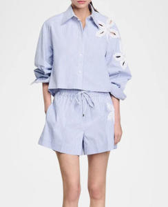 Pantalones Cortos Casuales a Rayas con Bordado de Cuentas Elegantes y Modernos para Mujer 2026, Transpirables, Florales, Hechos a Medida - Product Image 6