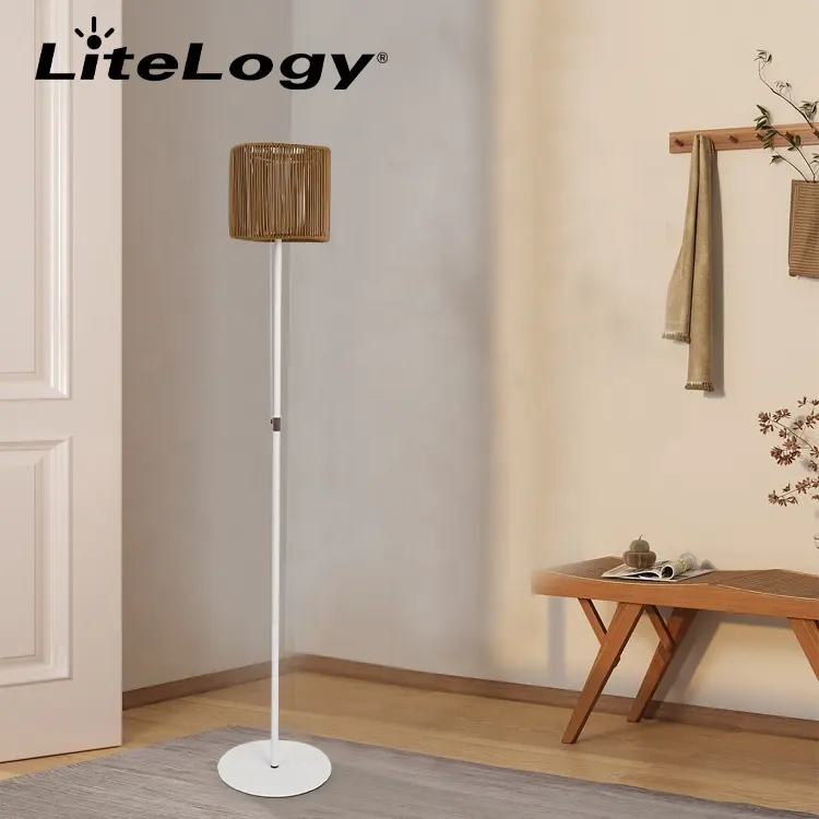 Nieuwe Aankomst Home Decor Vloerlamp Handgemaakte Natuurlijke Rotan Lampenkap Woonkamer Slaapkamer Staande Minimalistische Vloerlamp