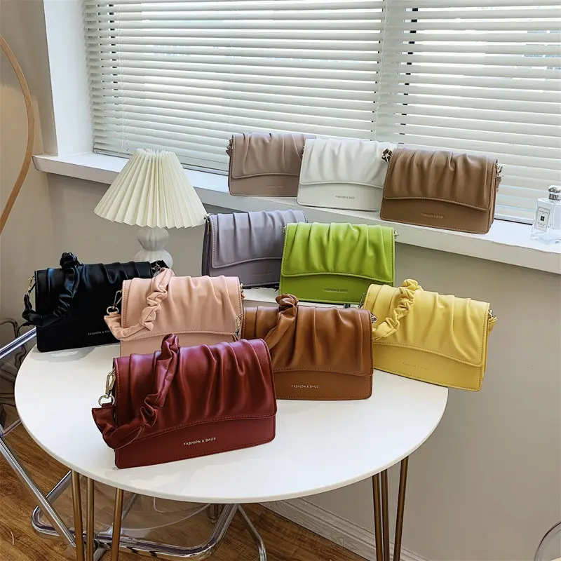 2021 new trend texture fashion versatile vintage handbags for women in South Korea underarm bags one-shoulder bags