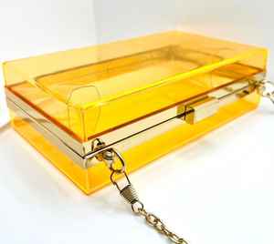 Bolso de Mano de Resina Hecho a Mano de Moda para Mujer con Elegantes Patrones, Material Duradero y Diseño Elegante - Product Image 2