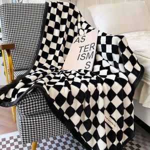 Coral Fleece Blanket Rectangle Thickened Geometric Pattern Winter Use Towel Blanket 1.1-2 Jin Reactive Printing Cotton 99% - Product Image 2