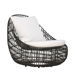 Balcone esterno moderno <span class=keywords><strong>e</strong></span> cortile divano in Rattan Set camera da sole in metallo sdraiato poltrona in Rattan naturale spaziosa - Product Image 1