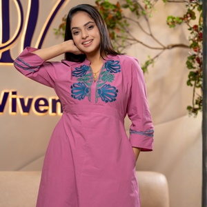 Vestido Maxi de Lujo con Bordado en V de Alta Gama, Color Rosa, Casual para Mujer - Product Image 6