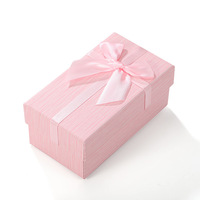 Boîte cadeau en carton rigide moderne faite à la main sur mesure, forme personnalisée, matériaux recyclés, papier spécial, laminage mat, UV
