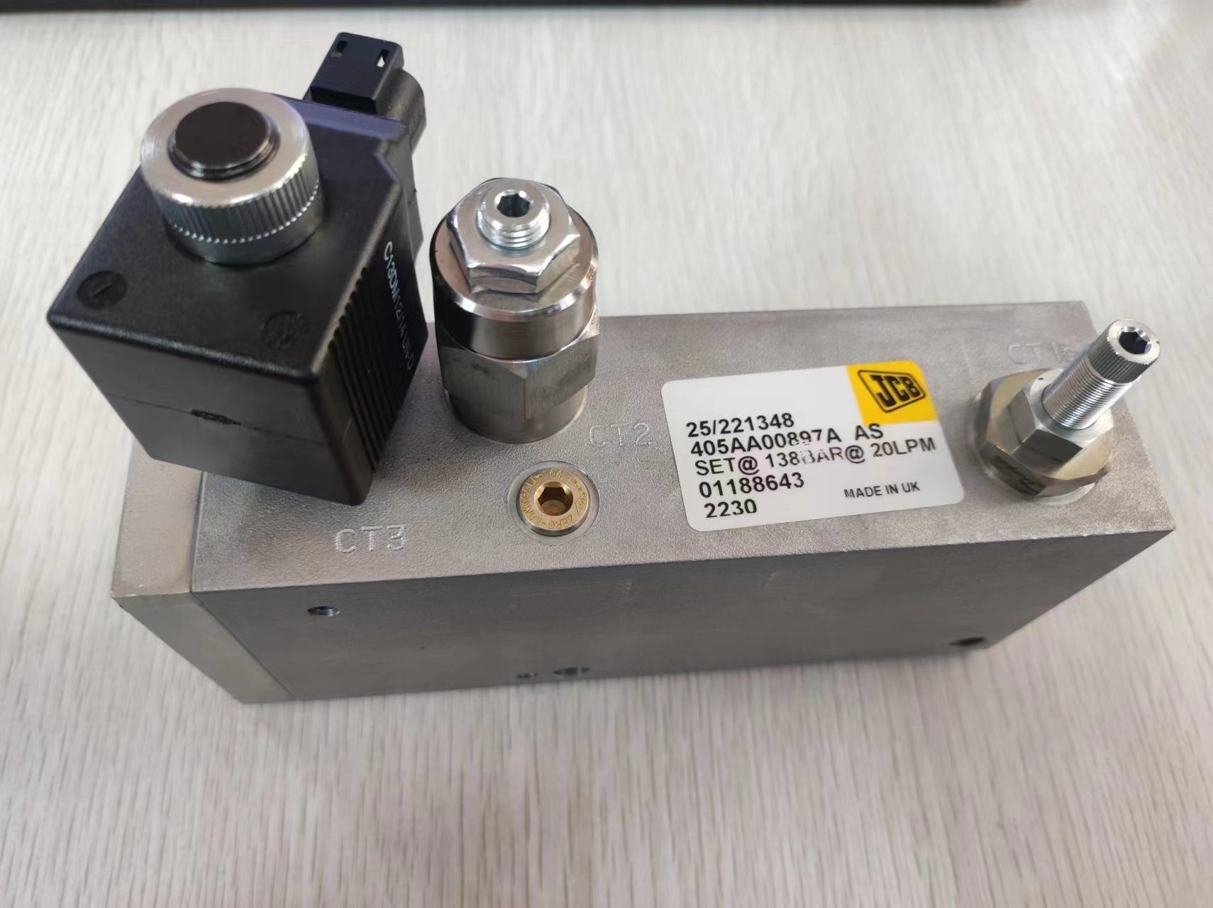 JCB SPARE PART VALVE ASSEMBLY FLOW REGULATOR HTC EXCAVATOR 25/221348