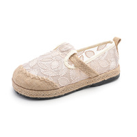 Chaussures en tissu décontractées pour femmes, nouvelle collection été 2026, brodées style vintage, respirantes et résistantes à l'usure, à enfiler
