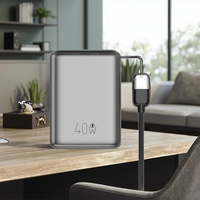 Chargeur mobile mini lithium avec câble intégré, O E M, portable, écran LCD, charge rapide électronique, PD 40W, vente en gros, batterie externe 10000mAh