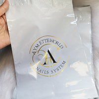 Enveloppe en poly blanche imprimée personnalisée écologique imperméable à l'eau auto-adhésif Sacs d'expédition de courrier avec votre logo