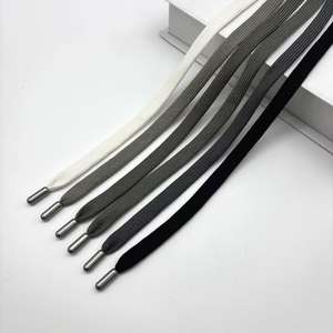 Cuerda de Poliéster Multicolor con Extremos Metálicos para Sudaderas de Estilo Urbano Minimalista, Abrigos Casuales Premium, Bolsos de Diseñador, Mochilas de Lujo - Product Image 3