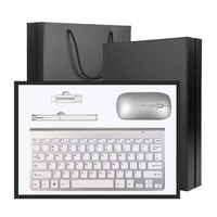 Ensemble cadeau d'affaires 4-en-1 : stylo, clé USB, clavier sans fil, souris