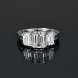 Bagues de luxe en moissanite pleine taille émeraude 6*8MM VVS <span class=keywords><strong>avec</strong></span> <span class=keywords><strong>argent</strong></span> 925 plaqué or, anti-ternissement, étanches, bijoux pour hommes - Product Image 3