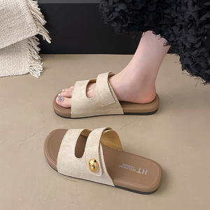 Mules <span class=keywords><strong>style</strong></span> <span class=keywords><strong>Birkenstock</strong></span> pour femmes, nouvelles <span class=keywords><strong>sandales</strong></span> romaines 2025, mules d'été à bout ouvert et semelle épaisse avec boucle métallique - Product Image 3